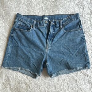 Old Navy Blue Jean Shorts Size:14
